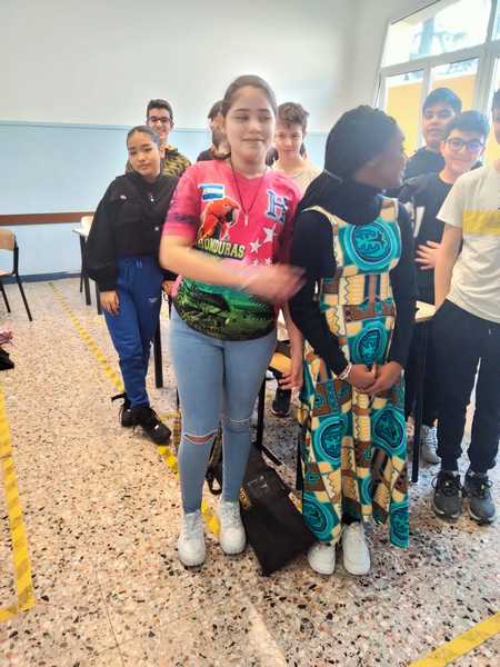 Secondaria Bonvesin - Settimana Interculturale 2022/2023